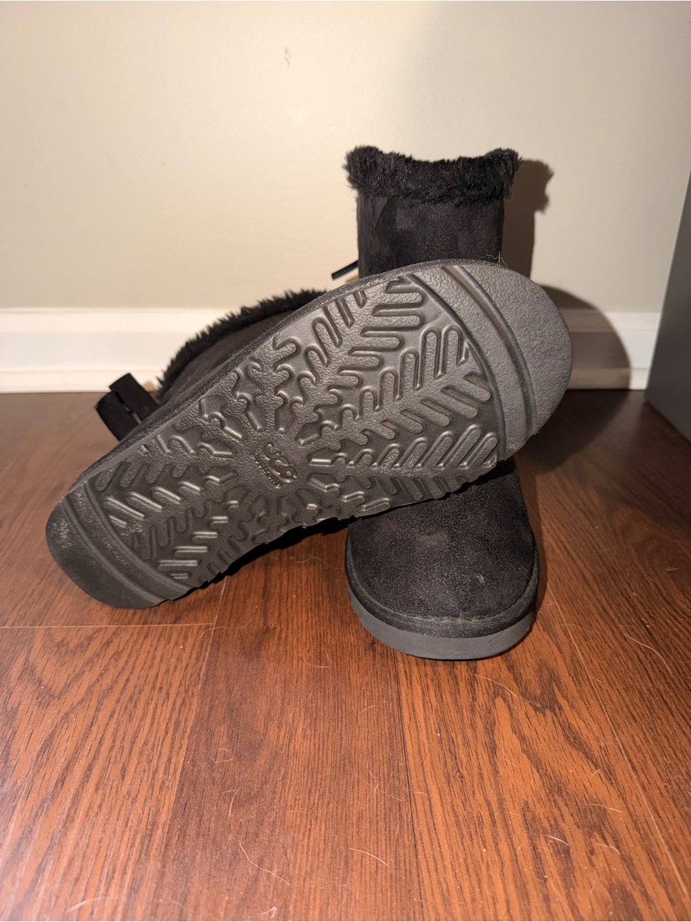 UGG Black Shearling Lined Short Boots - Picture 5 of 7